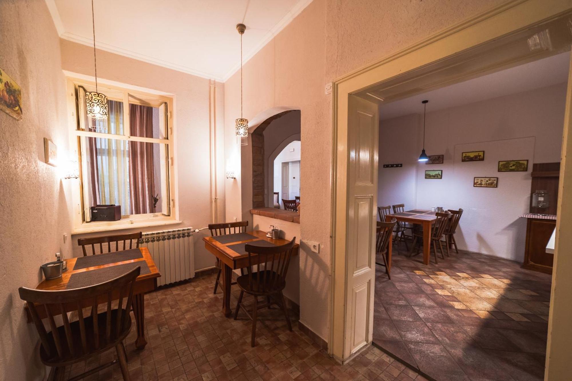 Maksimilian Osijek住宿加早餐旅馆 外观 照片